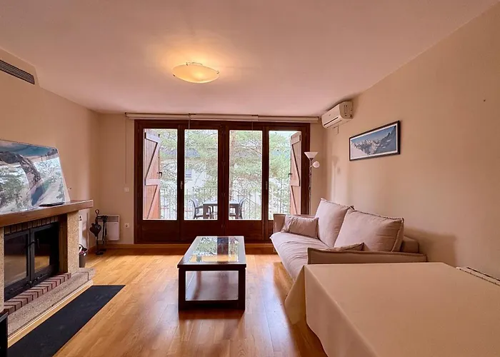 Campanal De Izas Villanúa